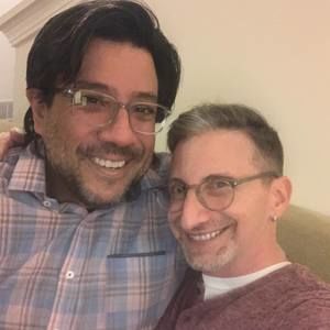 Meet your Posher, Howard